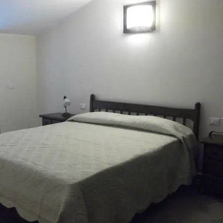مزرعة للإقامة Agriturismo La Scuderia *